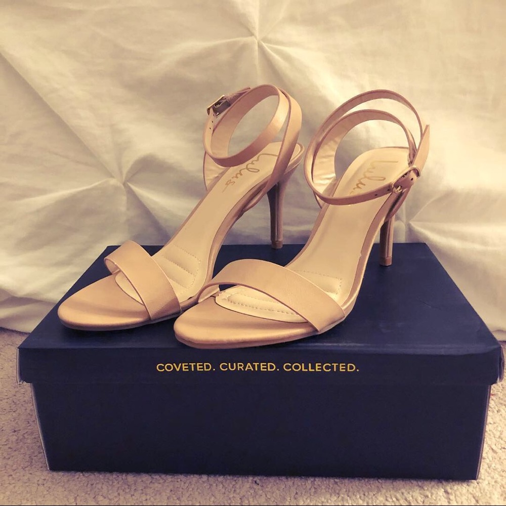 Lulu’s Nude Heels 👡